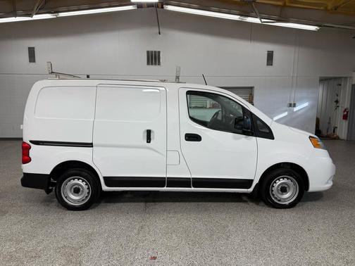 2020 Nissan NV200 S