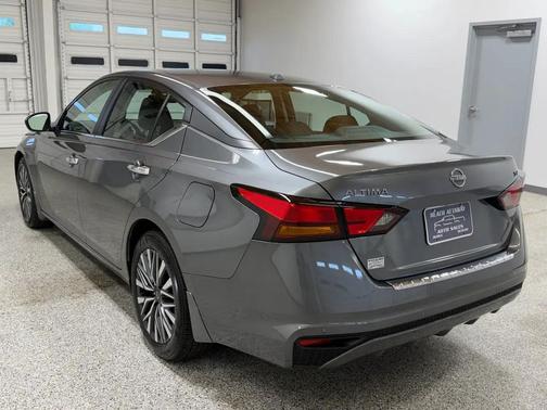 Gun Metallic 2023 Nissan Altima 2.5 SV