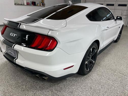 2021 Ford Mustang GT