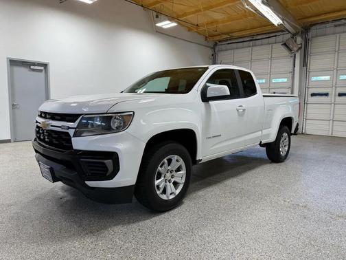 Summit White 2022 Chevrolet Colorado LT