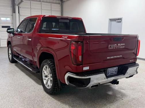 2022 GMC Sierra 1500 SLT