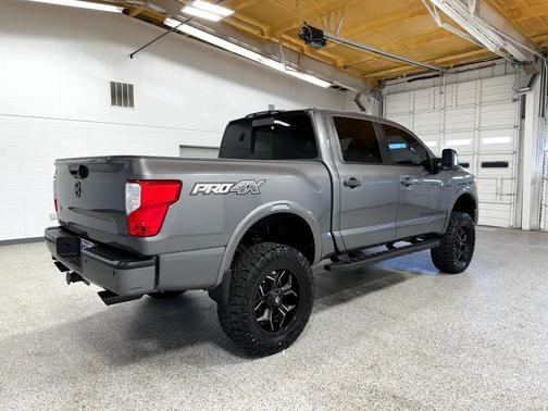 2019 Nissan Titan PRO-4X