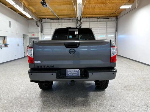 2019 Nissan Titan PRO-4X