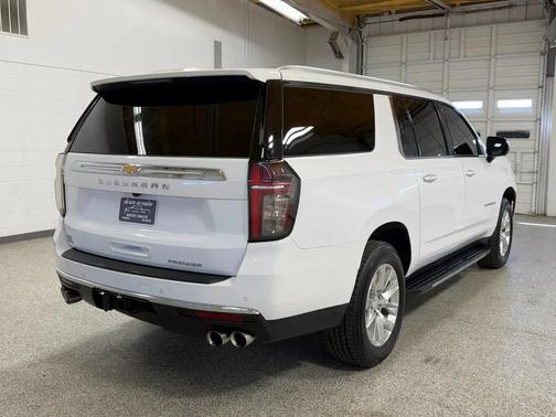 White 2023 Chevrolet Suburban Premier