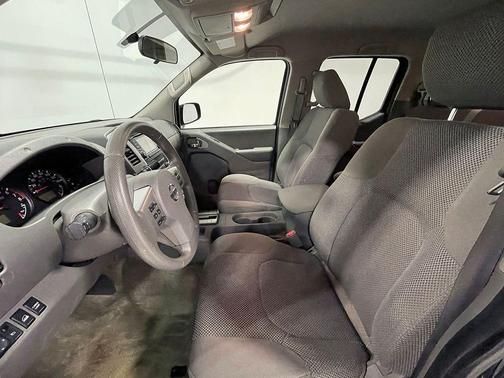 Magnetic Black 2017 Nissan Frontier SV