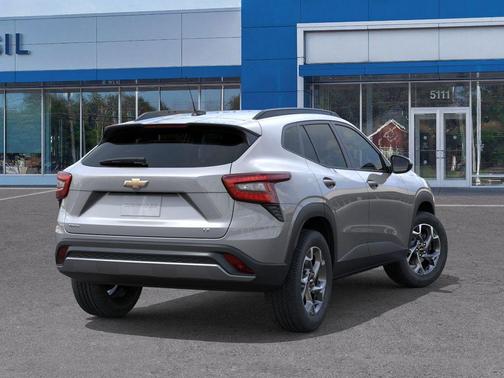 Sterling Gray Metallic 2026 Chevrolet Trax LT