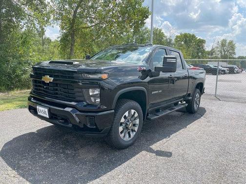 2025 Chevrolet Silverado 2500 Custom