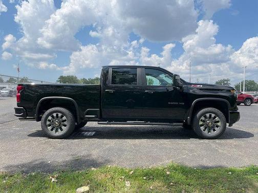 2025 Chevrolet Silverado 2500 Custom