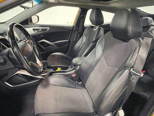 2014 Hyundai Veloster Base