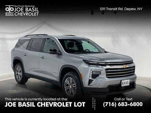 Sterling Gray Metallic 2025 Chevrolet Traverse LT