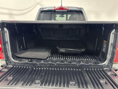 Satin Steel Metallic 2021 Chevrolet Colorado LT