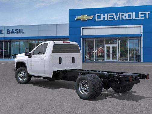 2026 Chevrolet Silverado 3500 WT