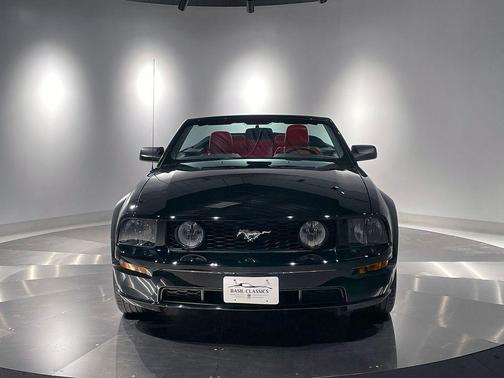 2005 Ford Mustang