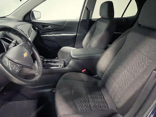 Lakeshore Blue Metallic 2024 Chevrolet Equinox LT