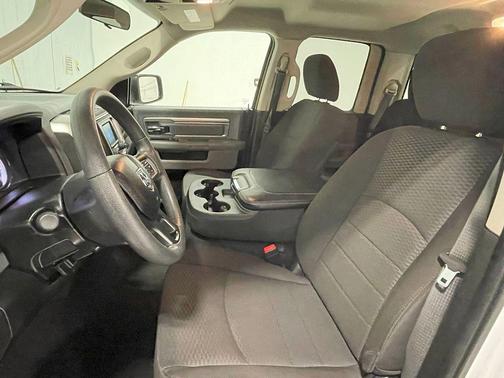 2020 RAM 1500 Classic SLT