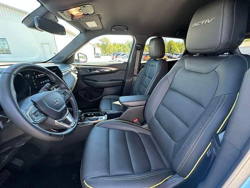 Fountain Blue 2024 Chevrolet Trailblazer ACTIV