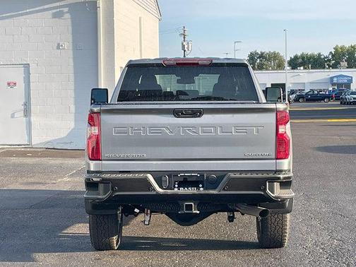 2026 Chevrolet Silverado 2500 Custom