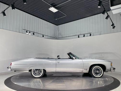1975 Pontiac Grand Ville 
