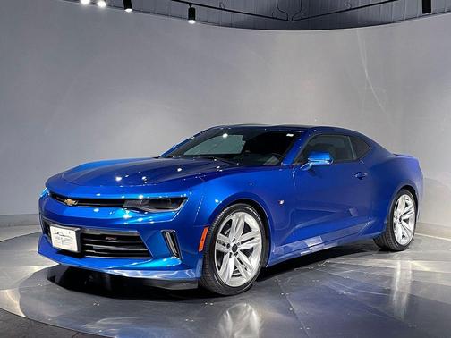 Hyper Blue Metallic 2018 Chevrolet Camaro 1LT