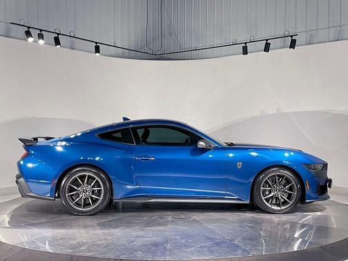 2024 Ford Mustang Dark Horse