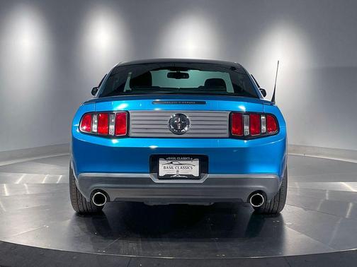 2011 Ford Mustang V6 Premium
