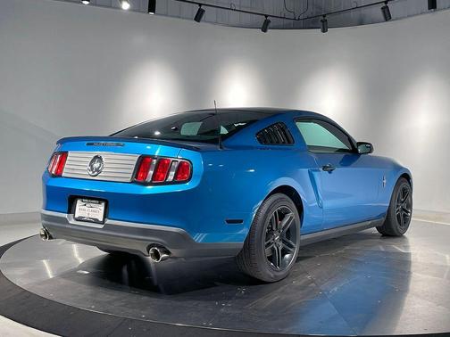 2011 Ford Mustang V6 Premium