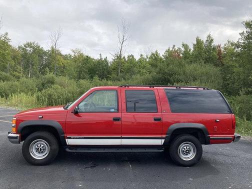 Photo 4 of 28 of 1999 Chevrolet Suburban