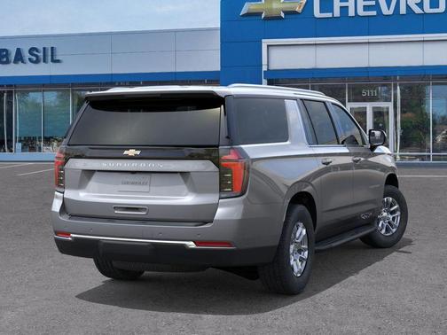 2026 Chevrolet Suburban LS