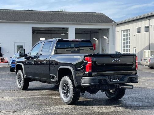2025 Chevrolet Silverado 2500 ZR2