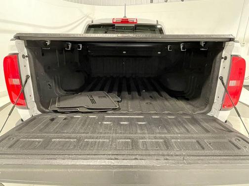 Summit White 2021 Chevrolet Colorado Z71
