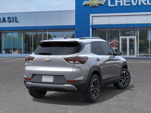 Sterling Gray Metallic 2026 Chevrolet Trailblazer LT