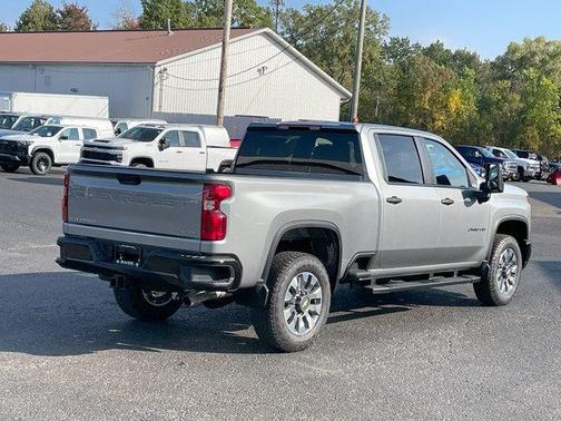 2026 Chevrolet Silverado 2500 Custom