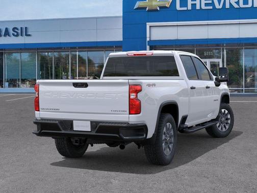 2026 Chevrolet Silverado 2500 Custom