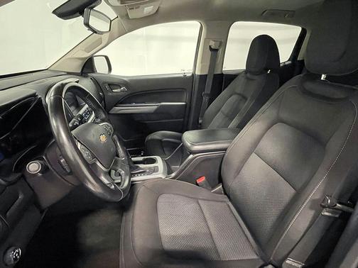 2017 Chevrolet Colorado LT