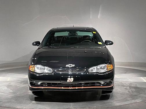 Smokin Asphalt 2005 Chevrolet Monte Carlo SS Supercharged