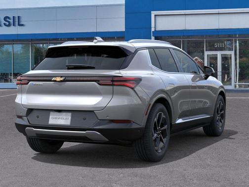 2025 Chevrolet Equinox EV LT 2