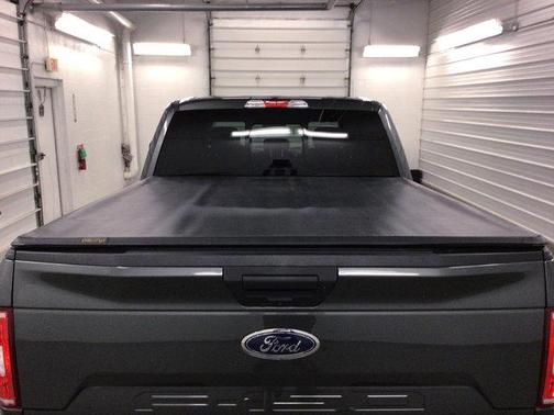 Photo 5 of 33 of 2019 Ford F-150 XLT