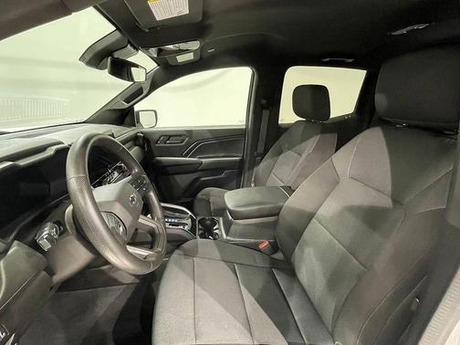 Summit White 2023 Chevrolet Colorado Trail Boss