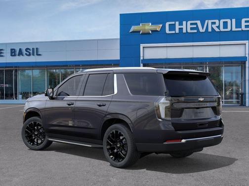 Dark Ash Metallic 2026 Chevrolet Tahoe LT