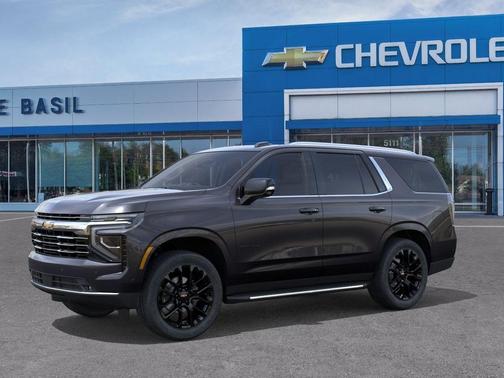 Dark Ash Metallic 2026 Chevrolet Tahoe LT