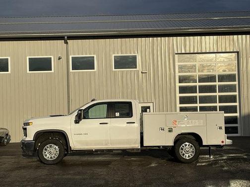 Summit White 2025 Chevrolet Silverado 2500 WT