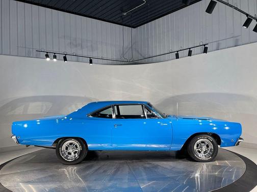 1968 Plymouth Roadrunner 