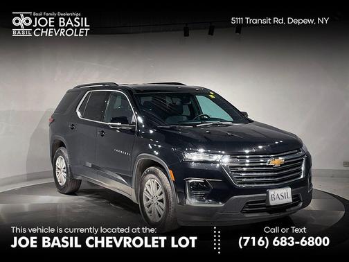 2023 Chevrolet Traverse LT Leather