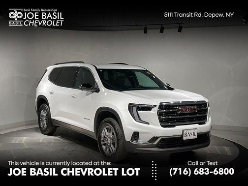 2025 GMC Acadia Elevation