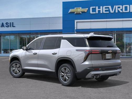 Sterling Gray Metallic 2026 Chevrolet Traverse LT