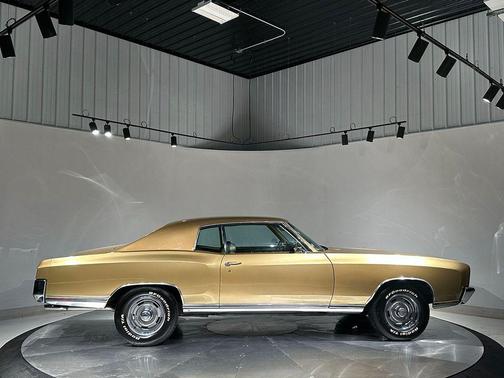 Gold 1970 Chevrolet Monte Carlo