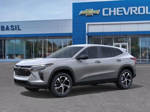 Sterling Gray Metallic 2026 Chevrolet Trax 1RS