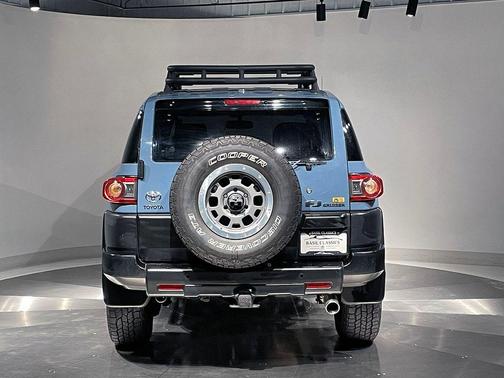 2014 Toyota FJ Cruiser Base
