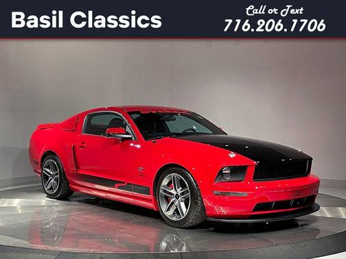 2005 Ford Mustang 