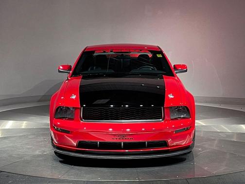 2005 Ford Mustang 